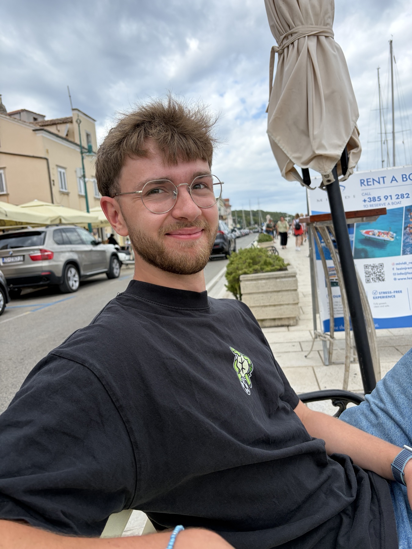 Philipp Wösner persönlich und entspannt am Hafen